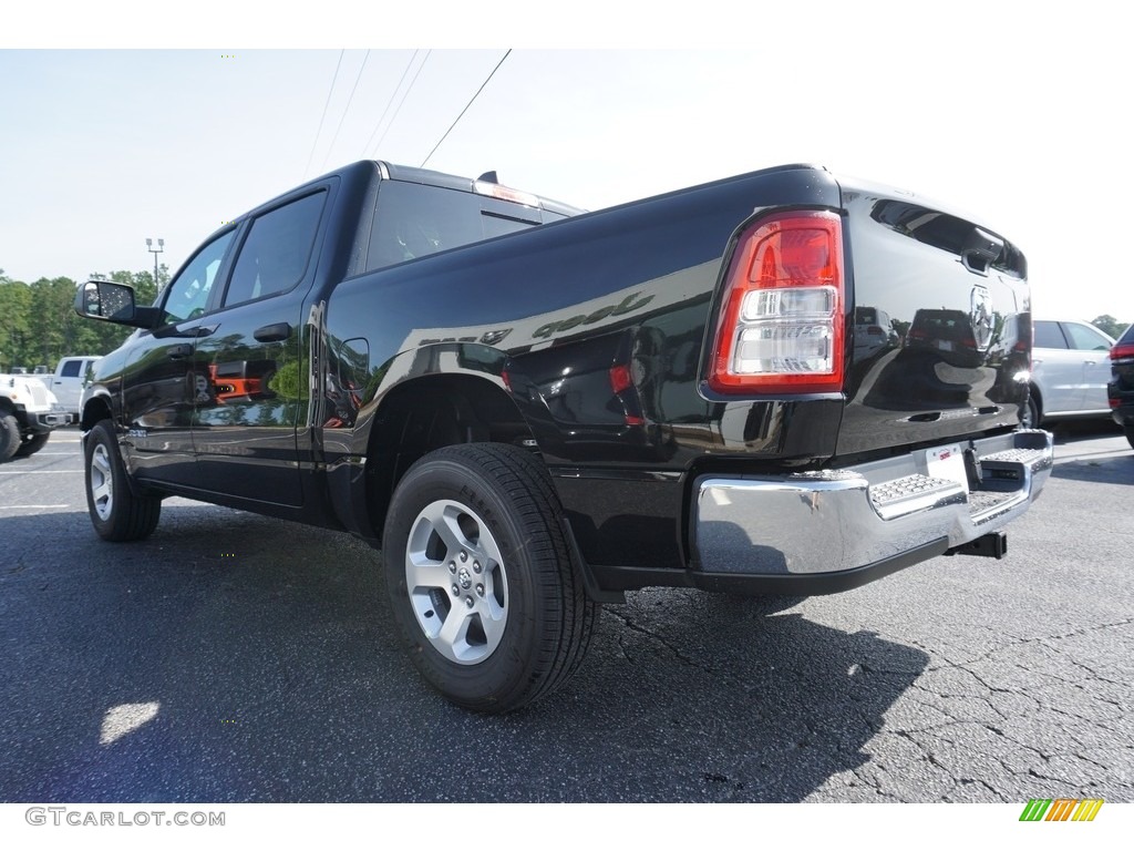 2019 1500 Tradesman Crew Cab 4x4 - Diamond Black Crystal Pearl / Black photo #15