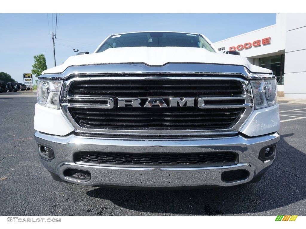 2019 1500 Big Horn Crew Cab - Bright White / Black/Diesel Gray photo #2