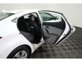 White - Elantra SE Photo No. 27