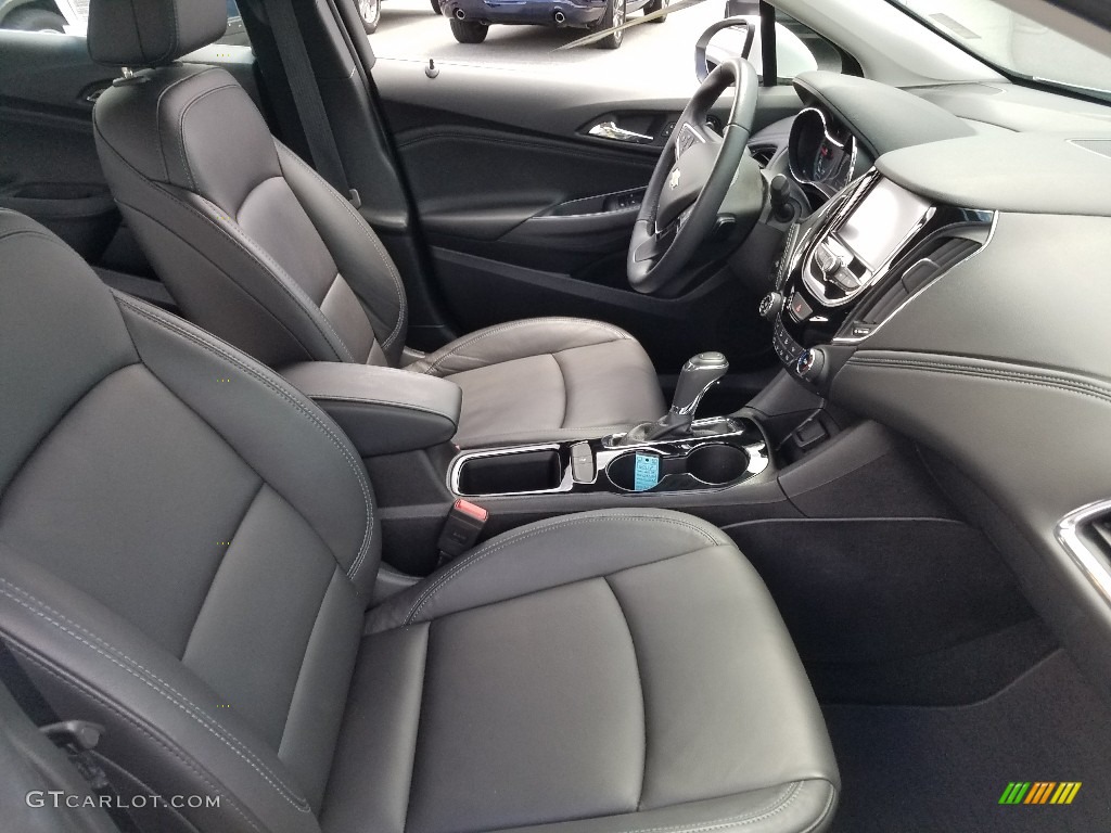 2018 Chevrolet Cruze Premier Hatchback Front Seat Photo #128030905