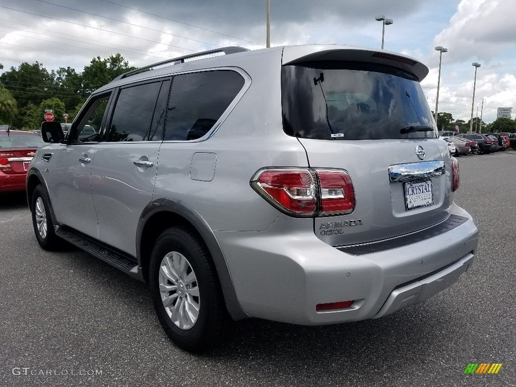 2018 Armada SV - Brilliant Silver / Almond photo #3