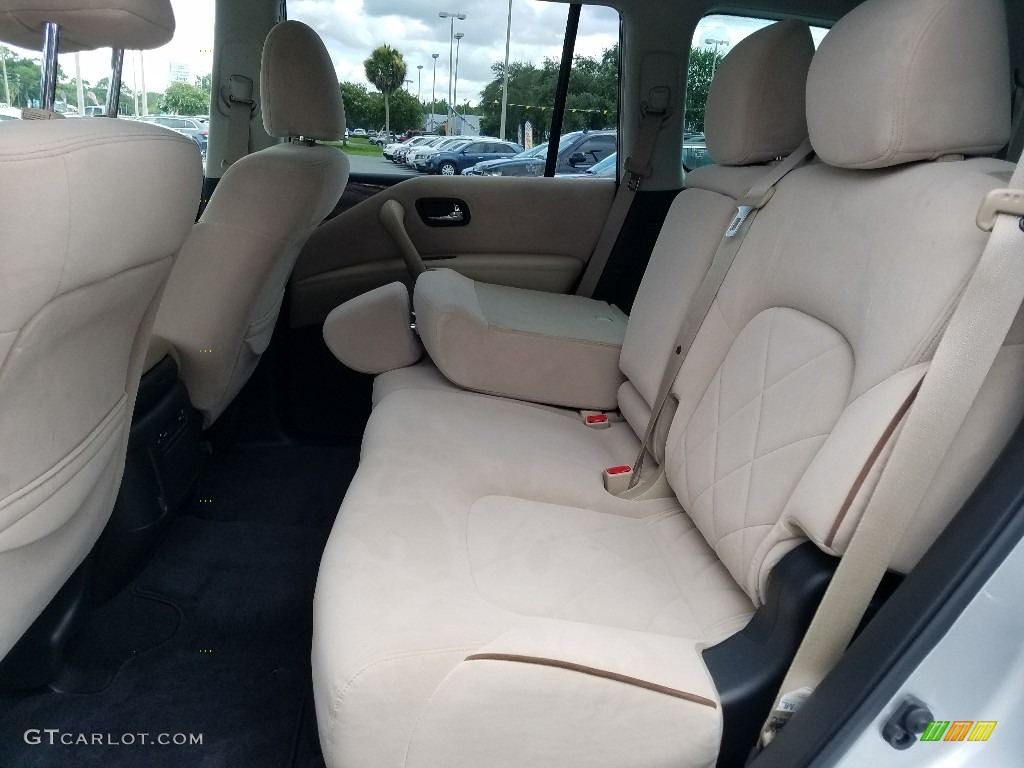 2018 Armada SV - Brilliant Silver / Almond photo #10