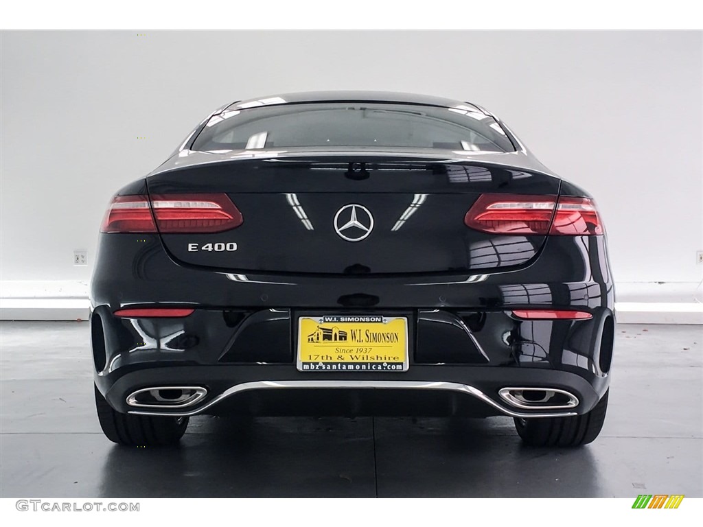 2018 E 400 Coupe - Black / Black photo #4