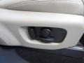 2018 Corris Grey Metallic Land Rover Discovery SE  photo #20