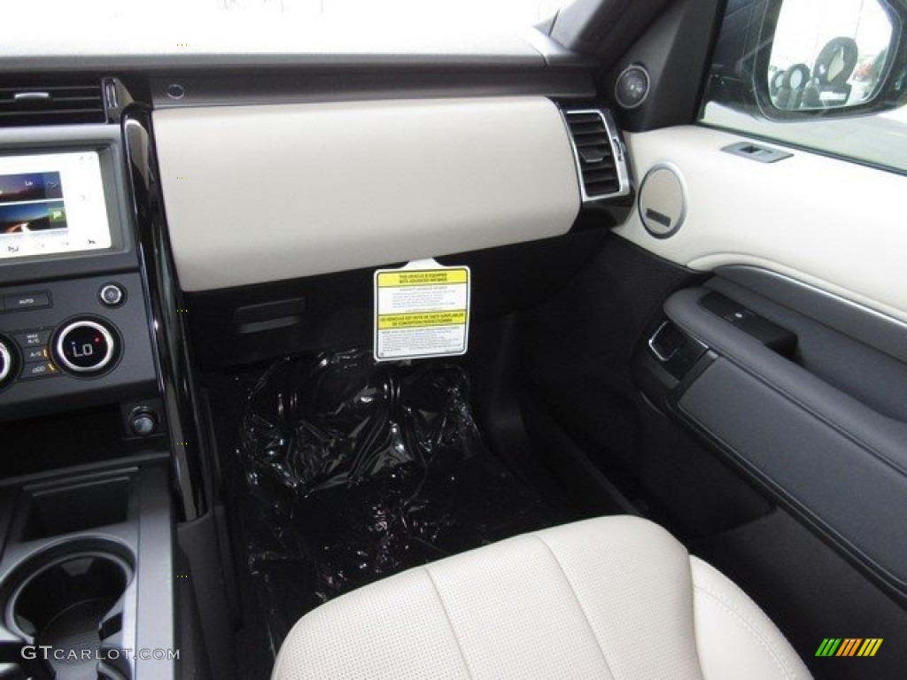 2018 Discovery SE - Loire Blue Metallic / Acorn/Ebony photo #15