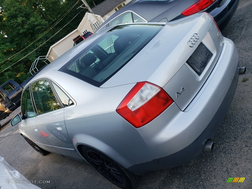 2003 A4 3.0 quattro Sedan - Light Silver Metallic / Ebony photo #3