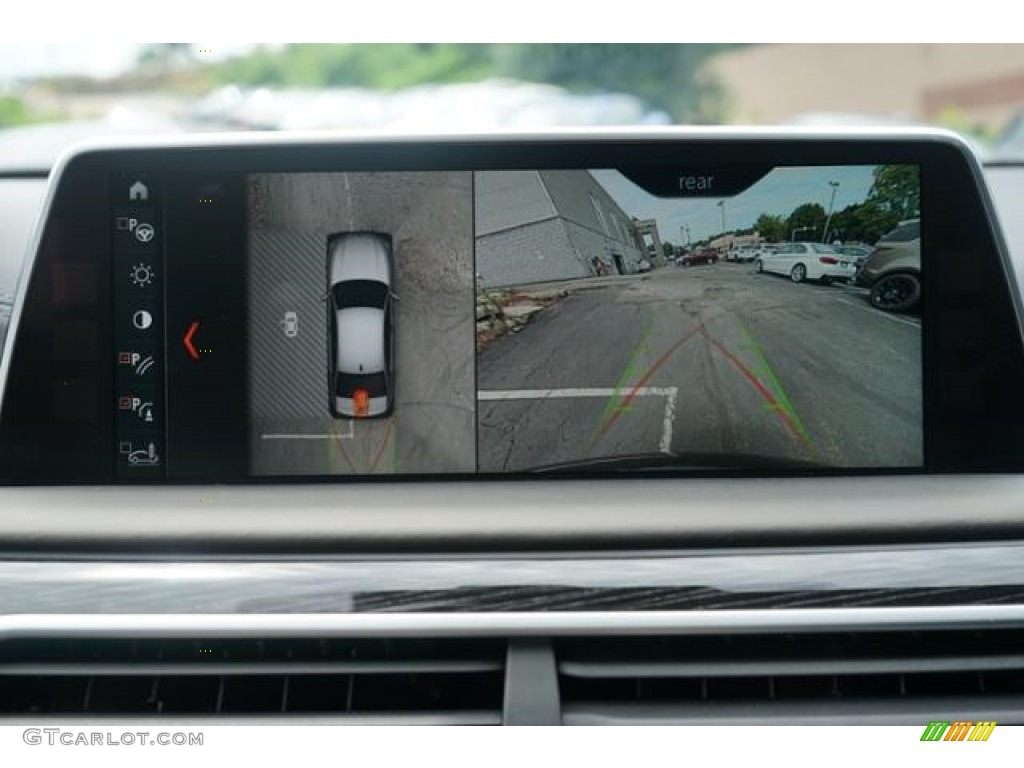 2018 7 Series M760i xDrive Sedan - Black Sapphire Metallic / Black photo #11