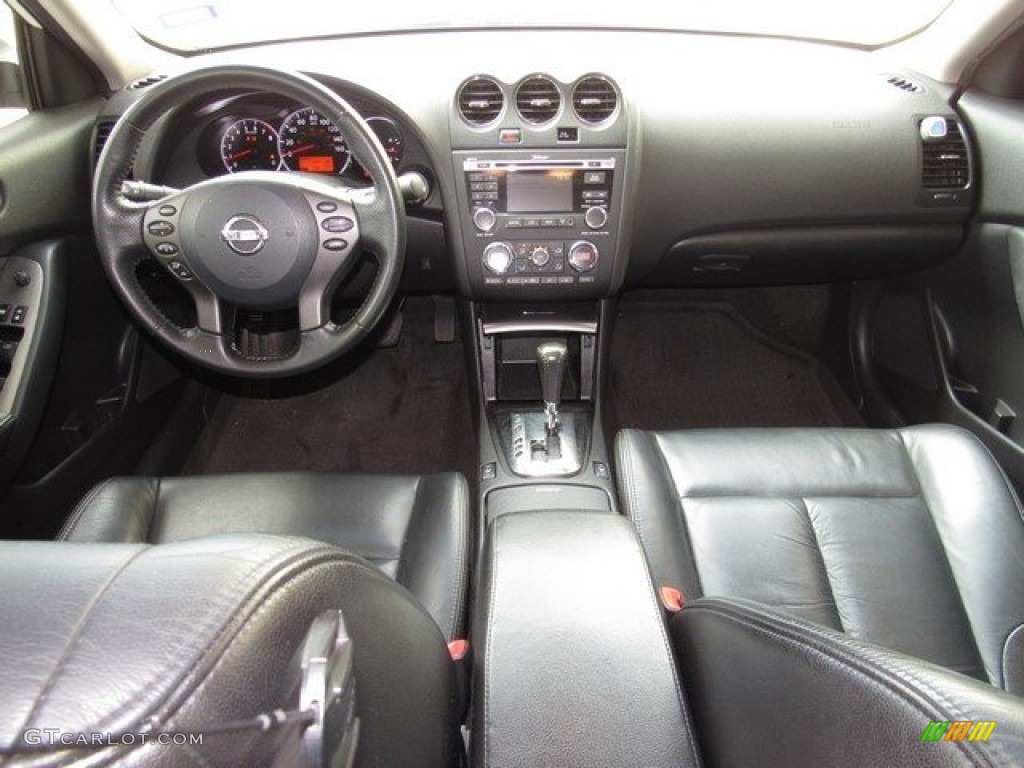 2010 Altima 2.5 SL - Winter Frost White / Charcoal photo #4