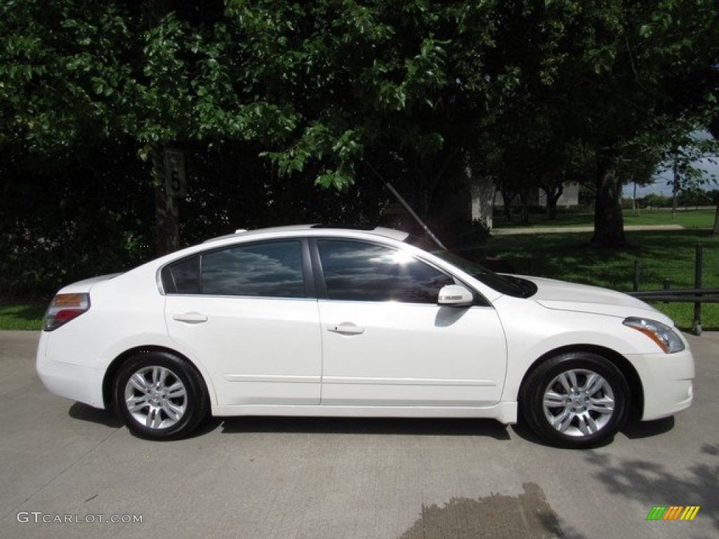 2010 Altima 2.5 SL - Winter Frost White / Charcoal photo #6