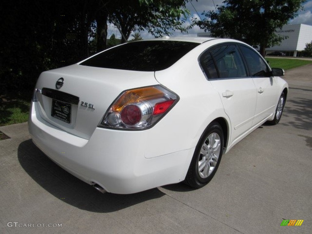 2010 Altima 2.5 SL - Winter Frost White / Charcoal photo #7