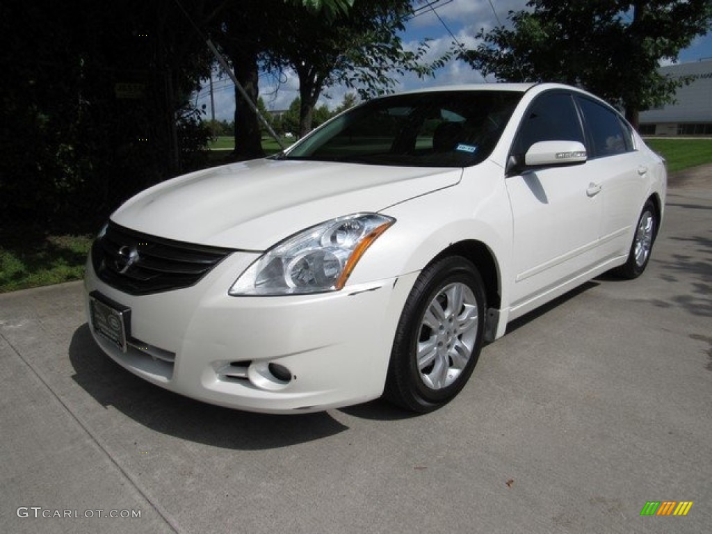 2010 Altima 2.5 SL - Winter Frost White / Charcoal photo #10
