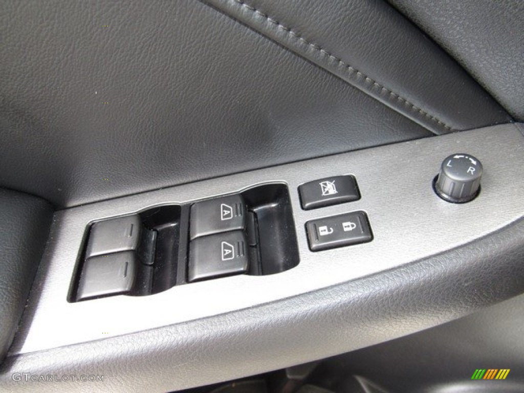 2010 Altima 2.5 SL - Winter Frost White / Charcoal photo #23