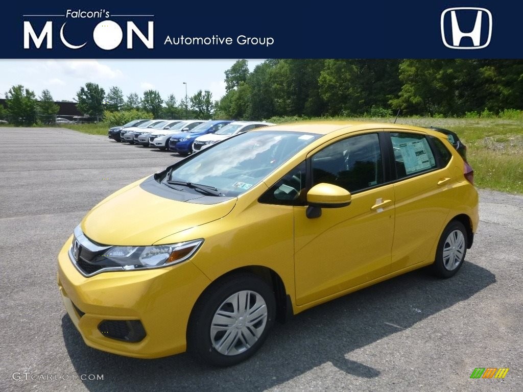 2019 Fit LX - Helios Yellow Pearl / Black photo #1