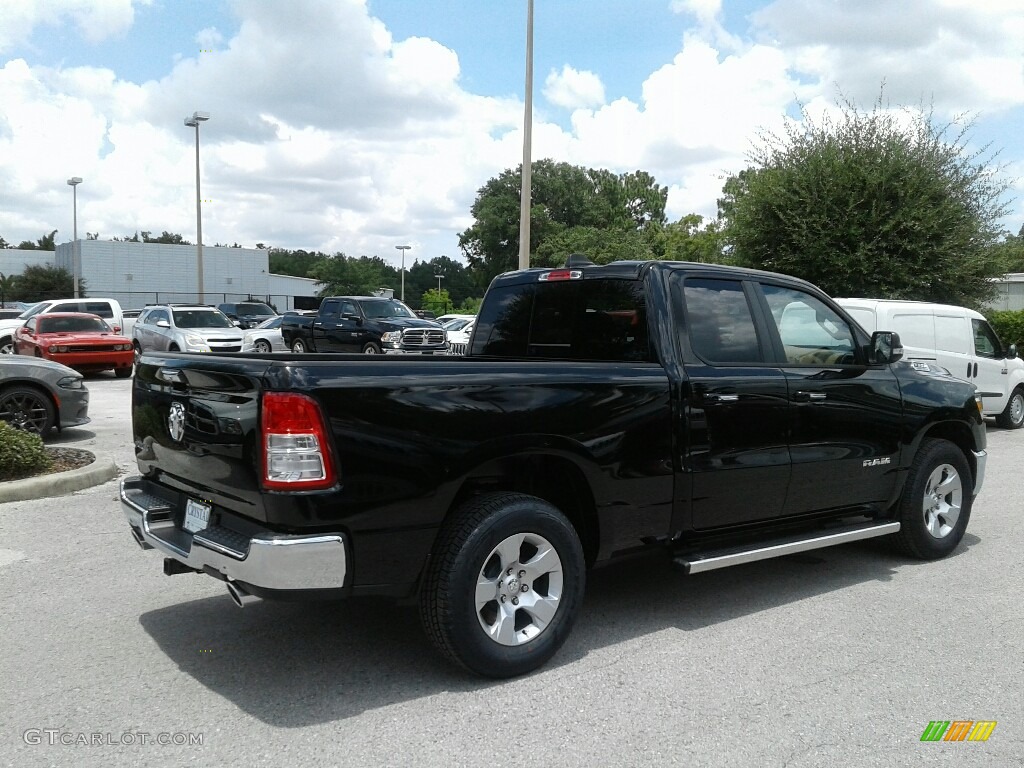 2019 1500 Big Horn Quad Cab - Diamond Black Crystal Pearl / Mountain Brown/Light Frost Beige photo #6