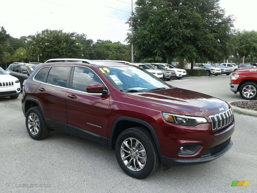 Velvet Red Pearl 2019 Jeep Cherokee Latitude Plus 4x4 Exterior Photo #128048209