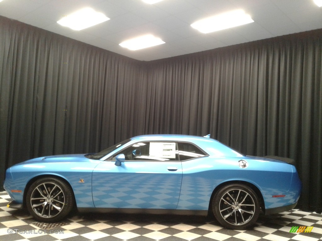 B5 Blue Pearl Dodge Challenger