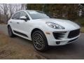 Front 3/4 View of 2018 Macan S