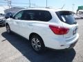 2018 Pearl White Nissan Pathfinder SL 4x4  photo #6