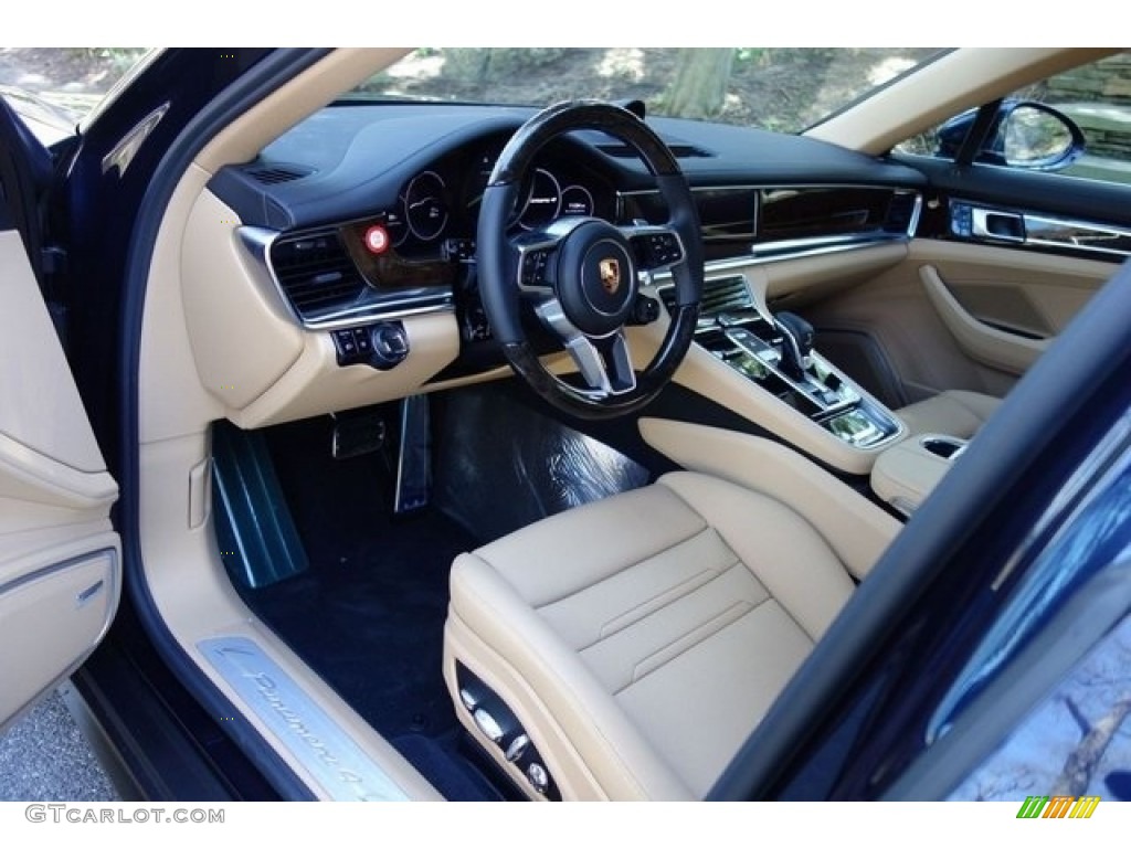 Black/Luxor Beige Interior 2018 Porsche Panamera 4 E-Hybrid Photo #128053595