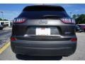 Granite Crystal Metallic - Cherokee Latitude Plus Photo No. 10