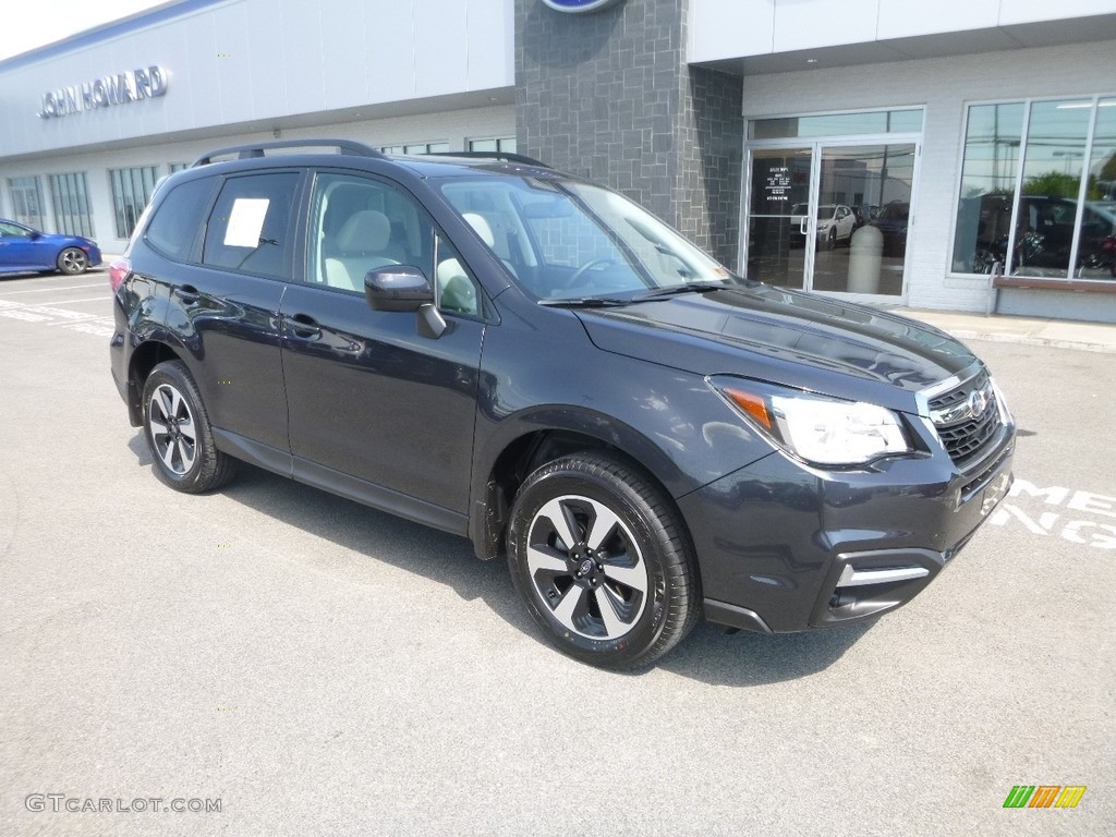 2018 Forester 2.5i Premium - Dark Gray Metallic / Platinum photo #1