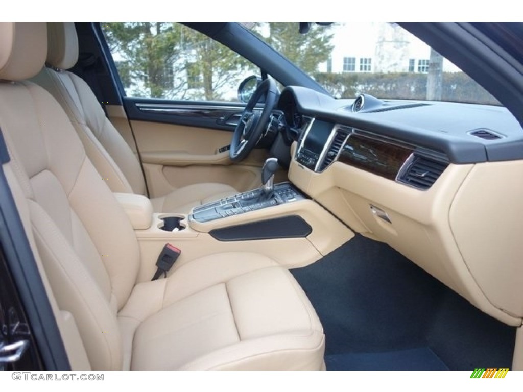 Black/Luxor Beige Interior 2018 Porsche Macan S Photo #128054582