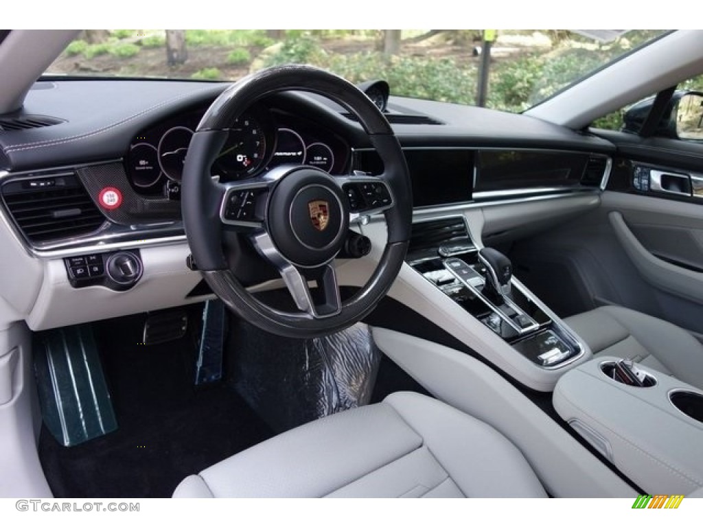 2018 Porsche Panamera 4 E-Hybrid Agate Grey Dashboard Photo #128056169