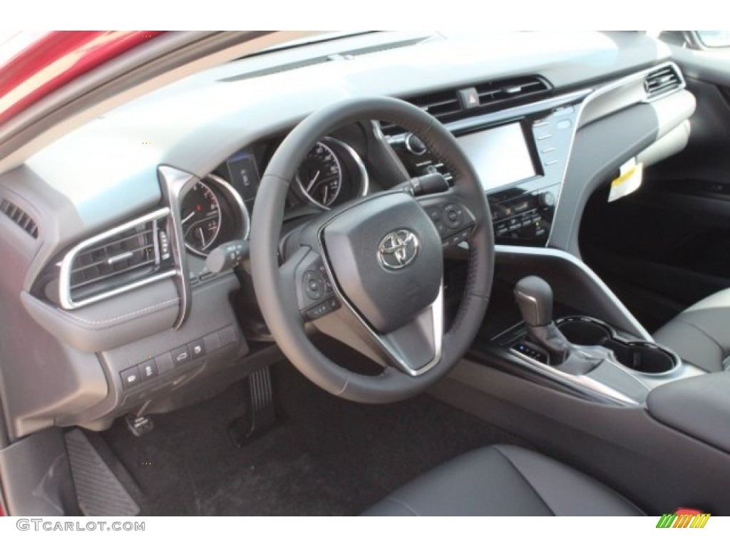 2018 Camry SE - Ruby Flare Pearl / Black photo #13