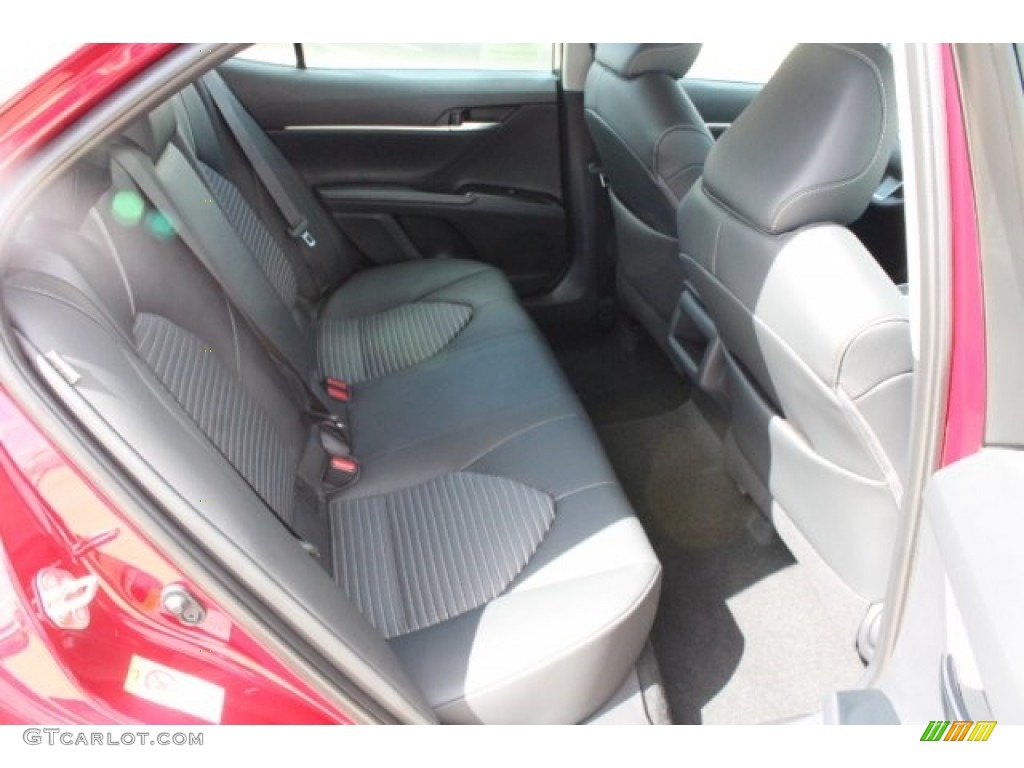 2018 Camry SE - Ruby Flare Pearl / Black photo #28