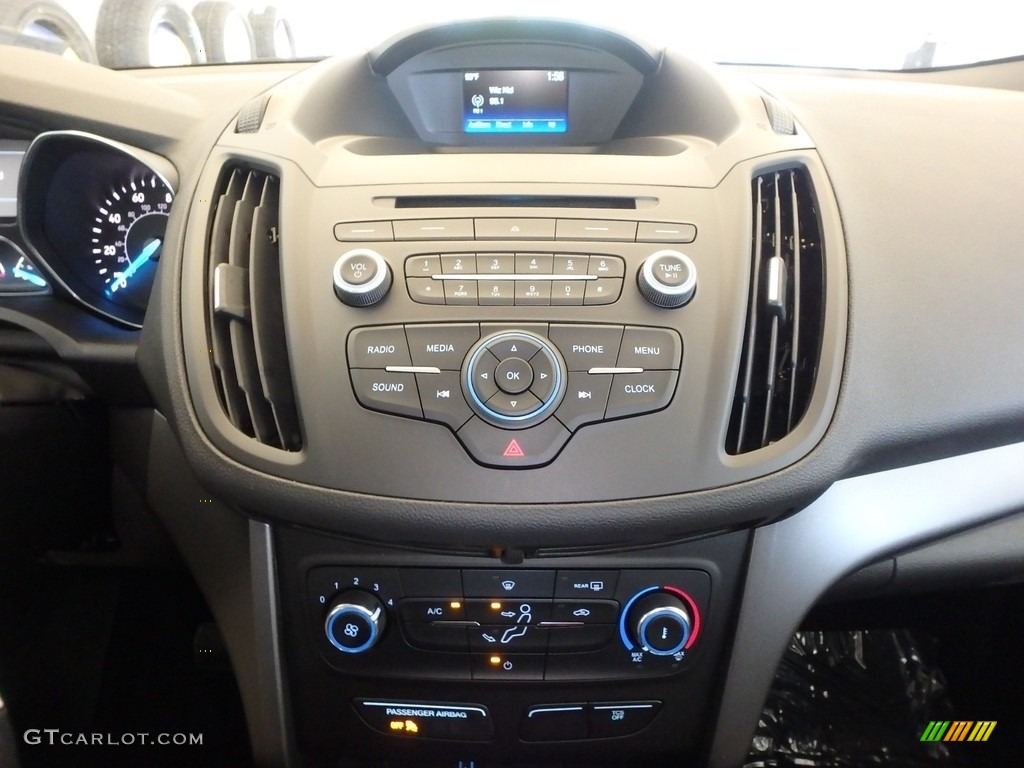 2018 Escape S - Ingot Silver / Charcoal Black photo #11