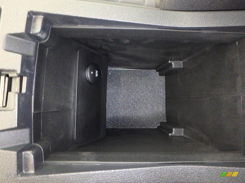 2018 Escape S - Ingot Silver / Charcoal Black photo #15
