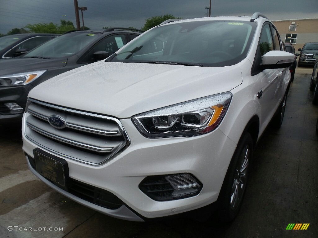 White Platinum Ford Escape