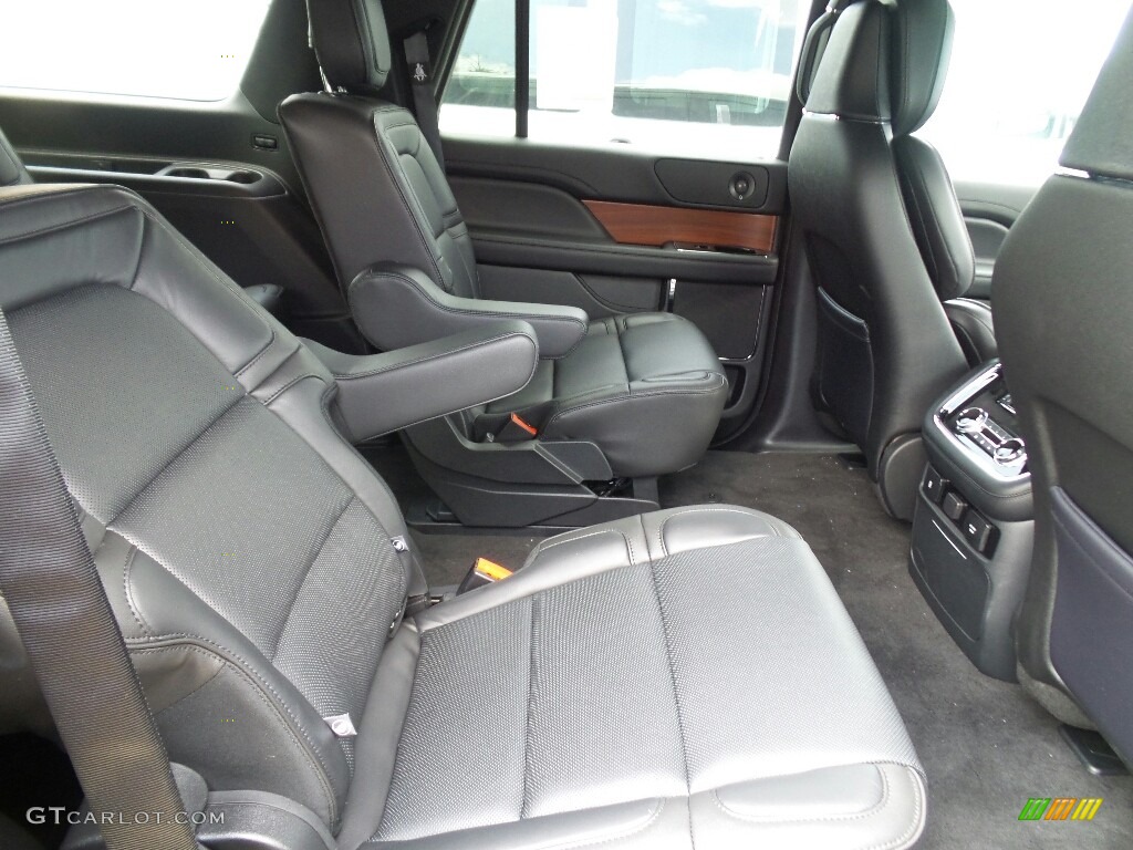 2018 Lincoln Navigator Select L 4x4 Rear Seat Photo #128066954