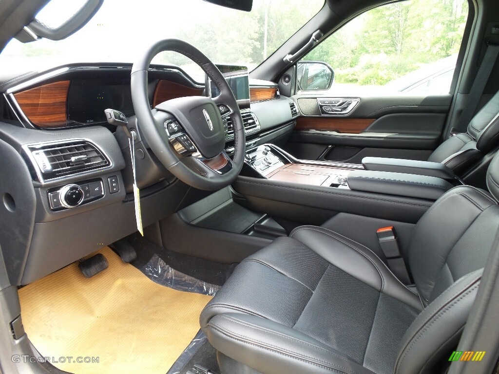 2018 Lincoln Navigator Select L 4x4 Front Seat Photos