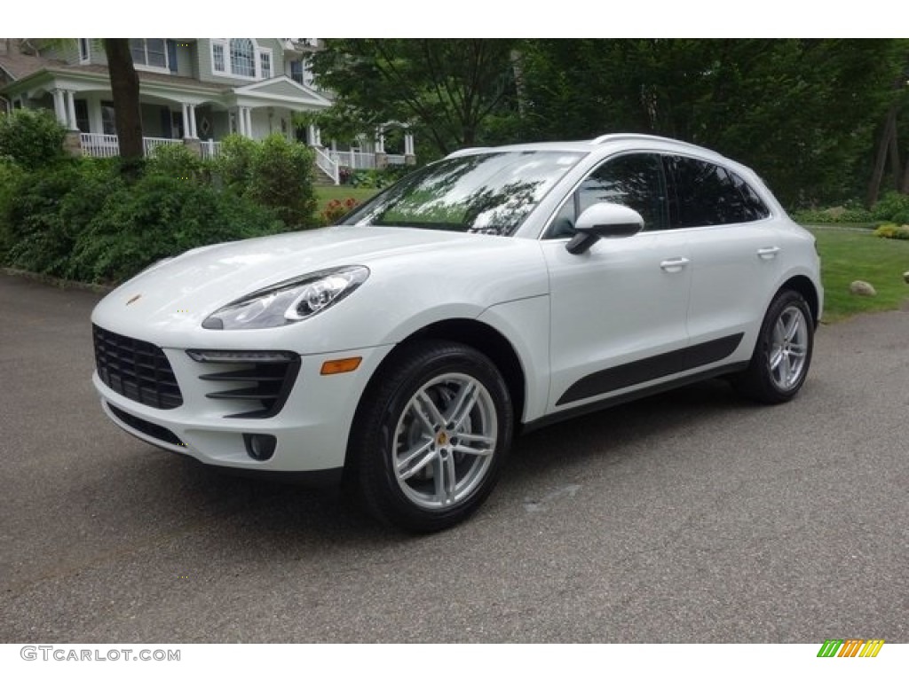 White 2018 Porsche Macan S Exterior Photo #128068004