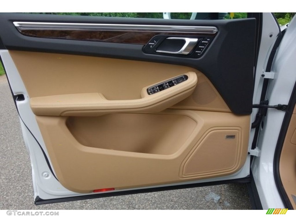 2018 Porsche Macan S Black/Luxor Beige Door Panel Photo #128068133