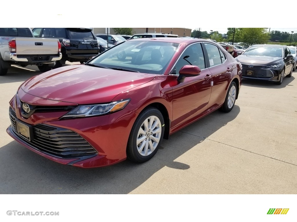 2018 Camry LE - Ruby Flare Pearl / Black photo #1