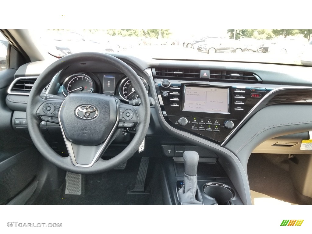 2018 Camry LE - Ruby Flare Pearl / Black photo #5