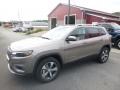 2019 Light Brownstone Pearl Jeep Cherokee Limited 4x4  photo #1