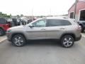 2019 Light Brownstone Pearl Jeep Cherokee Limited 4x4  photo #2