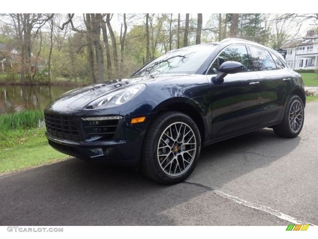 Night Blue Metallic 2018 Porsche Macan S Exterior Photo #128070154