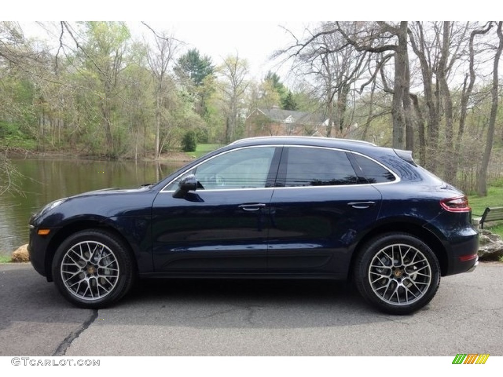 Night Blue Metallic 2018 Porsche Macan S Exterior Photo #128070179