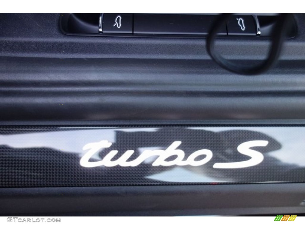 2018 Porsche 911 Turbo S Coupe Marks and Logos Photo #128070716