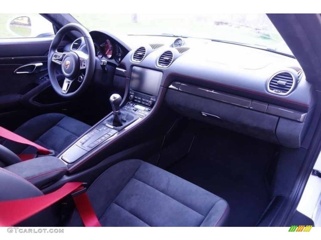 2018 Porsche 718 Cayman GTS Black Dashboard Photo #128071070