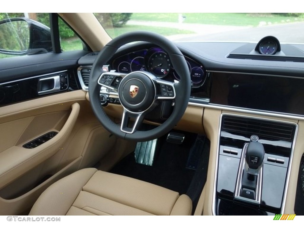 2018 Porsche Panamera 4S Sport Turismo Black/Luxor Beige Dashboard Photo #128071322