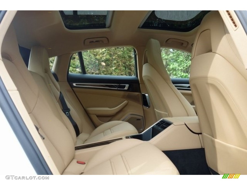 2018 Porsche Panamera 4 E-Hybrid Rear Seat Photo #128072411
