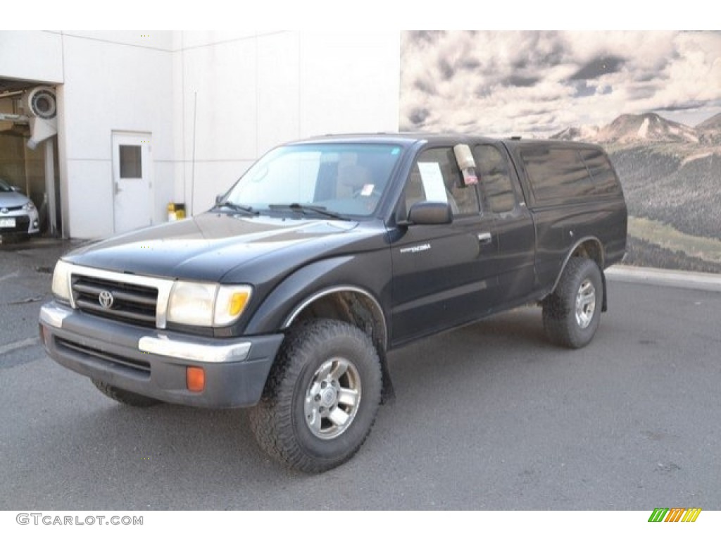 1998 Tacoma V6 Extended Cab 4x4 - Black Metallic / Gray photo #2