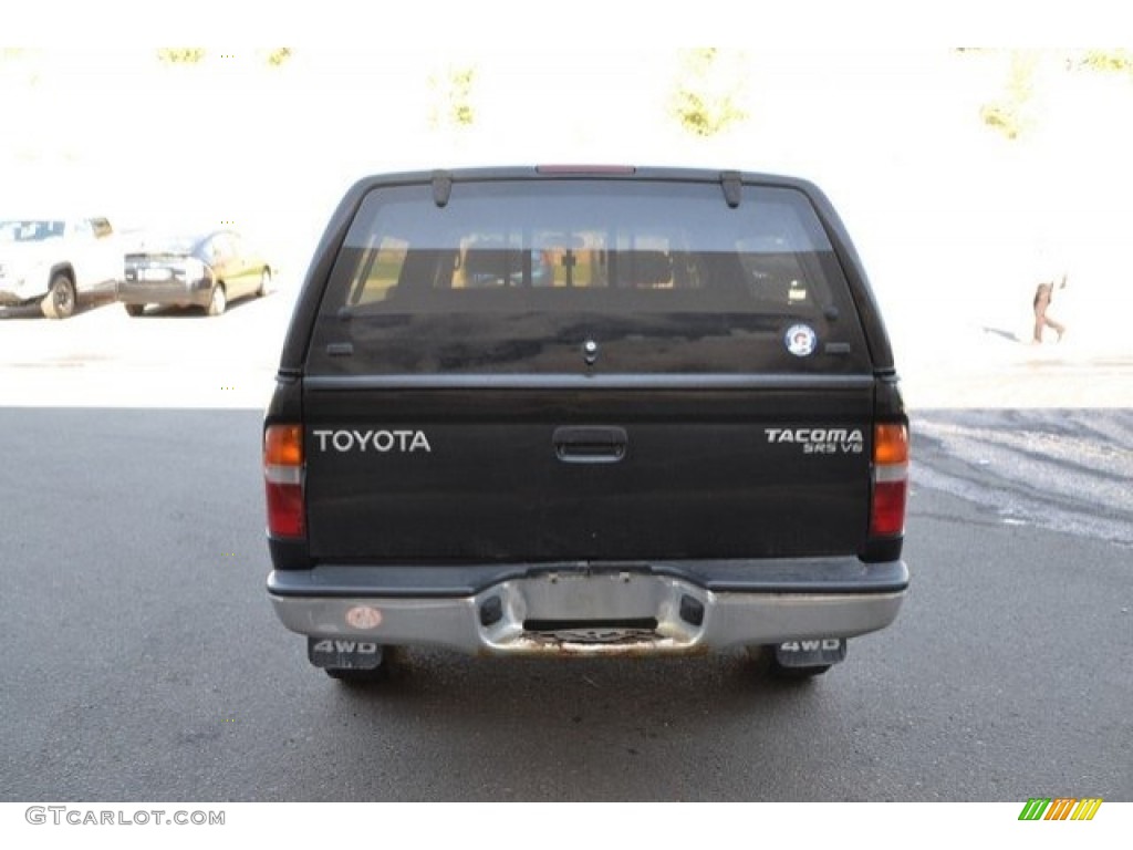 1998 Tacoma V6 Extended Cab 4x4 - Black Metallic / Gray photo #5