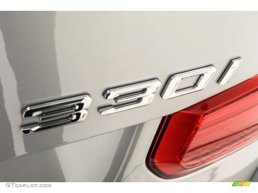 2018 3 Series 330i Sedan - Glacier Silver Metallic / Black photo #7