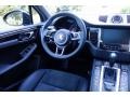 Black - Macan  Photo No. 13